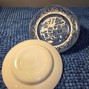 Churchill England Blue Willow dessert/side/bread plate, 6.5in